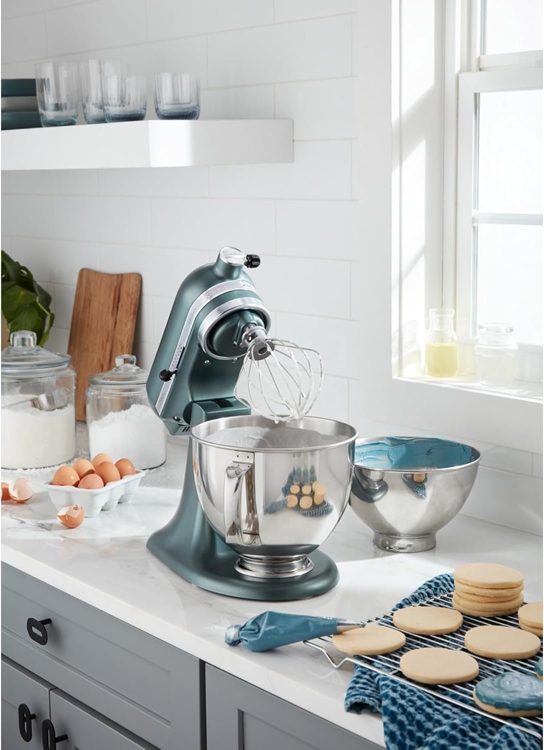 New Uesrs Sale --- Artisan Series 5 Quart Tilt Head Stand Mixer with Pouring Shield - Image 11